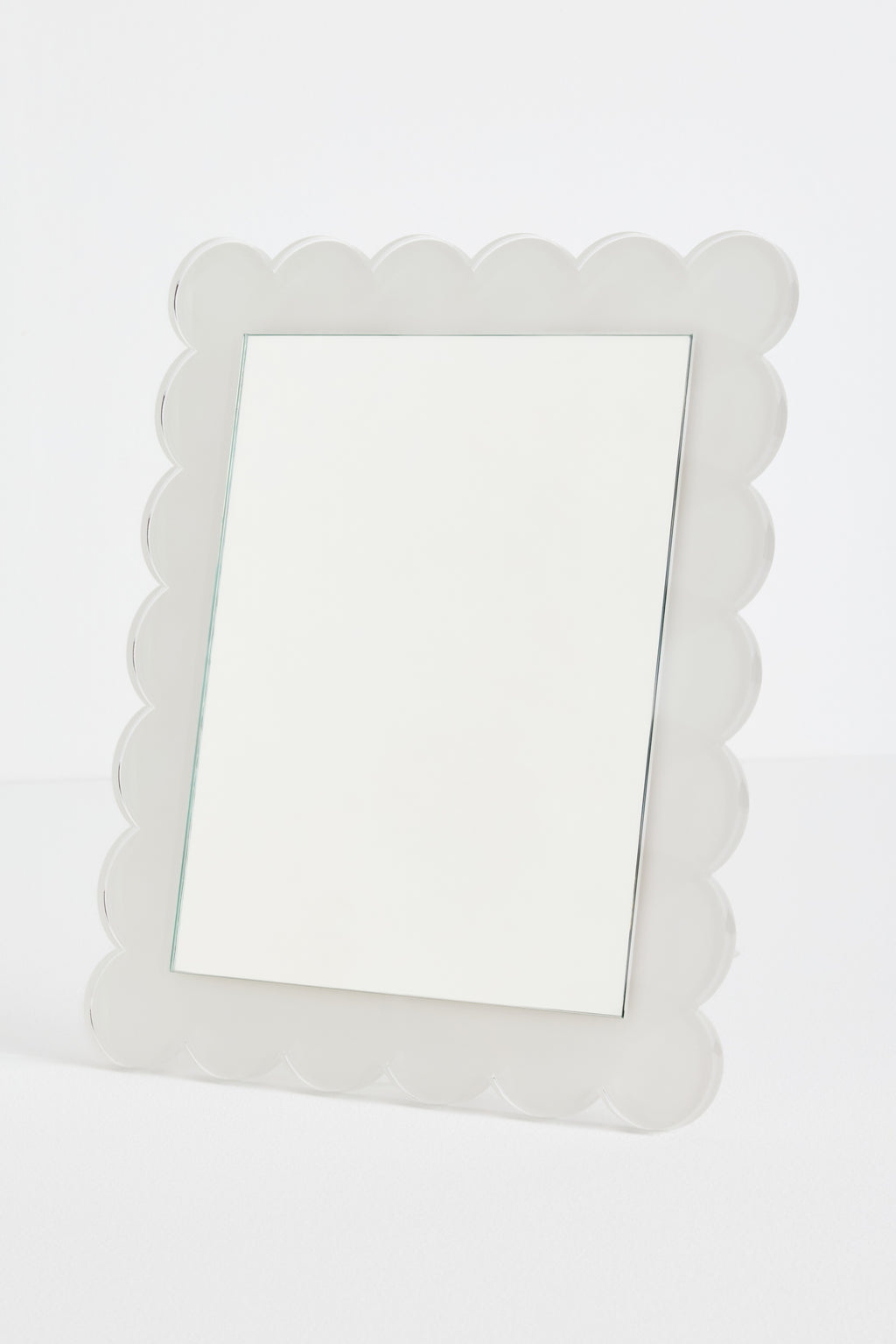 Brosa Scalloped Acrylic Rectangular Wall or Tabletop Mirror in White, product view 2