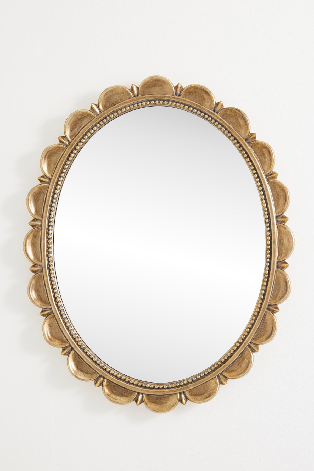 Harpa Scalloped Antique Gold Oval Wall Mirror in Brass, product view 2