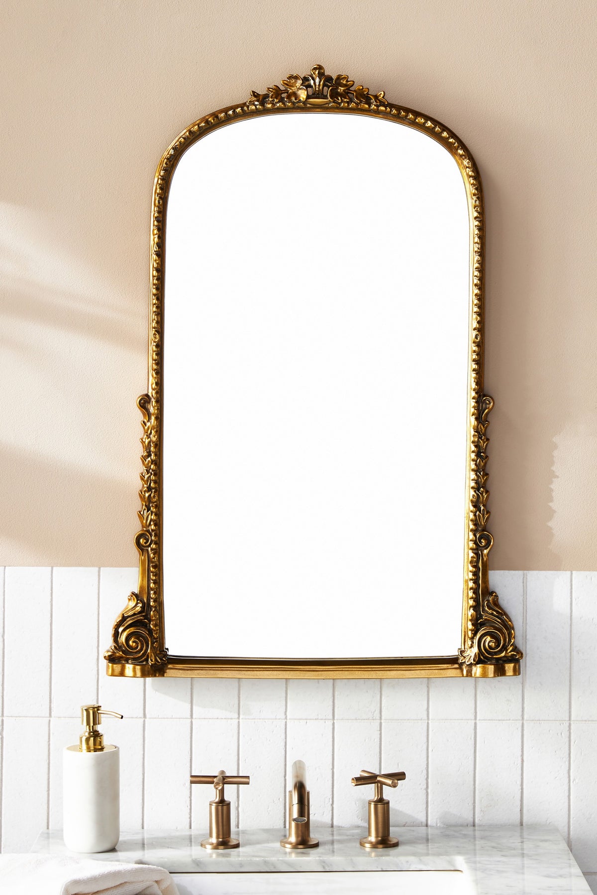 Hekla Baroque Arched Gold Bathroom Mirror, 32 in, product view 4