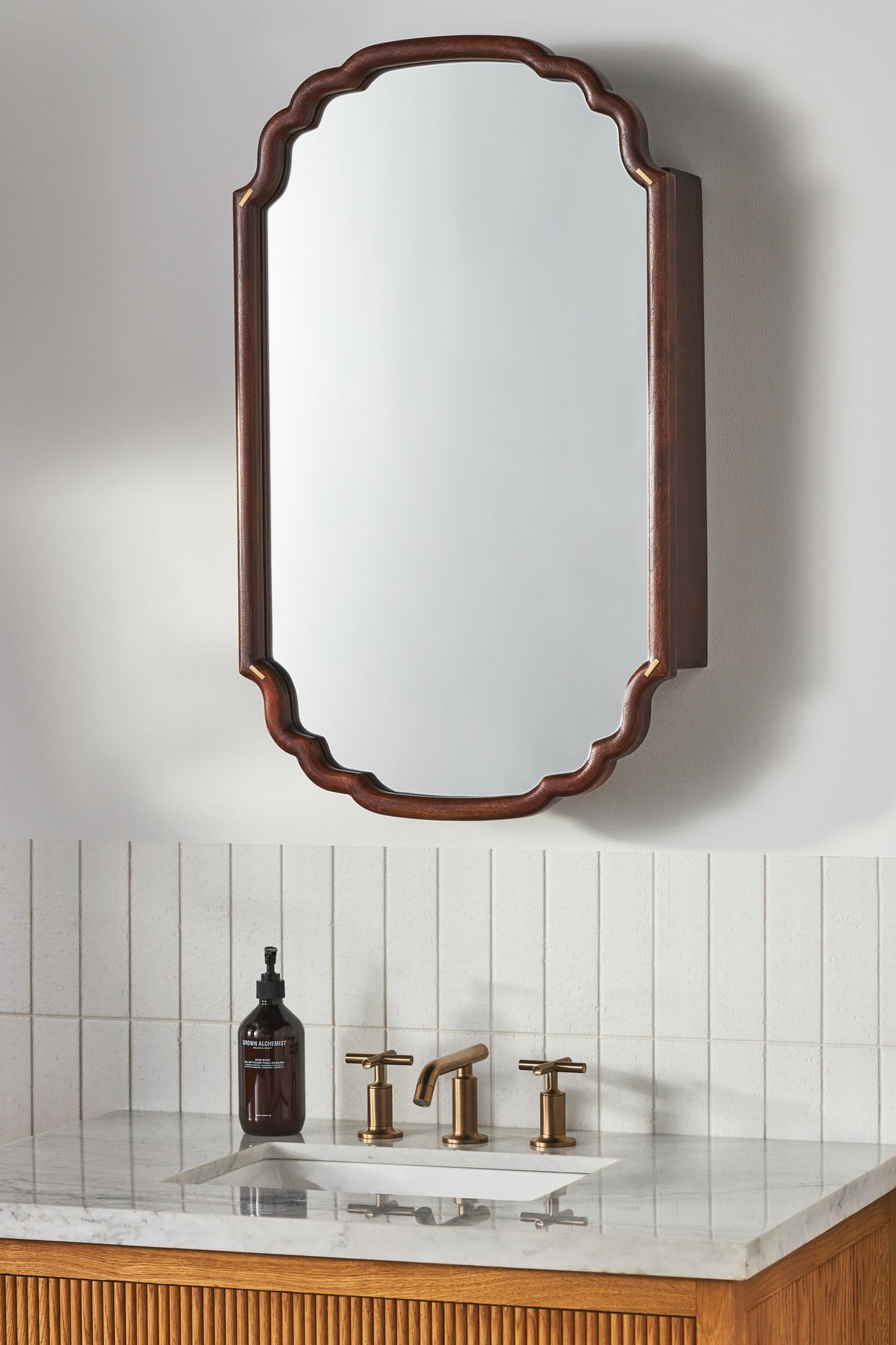 Vatn Acacia Wood Scalloped-Corner Medicine Cabinet in Acacia Brass, product view 4