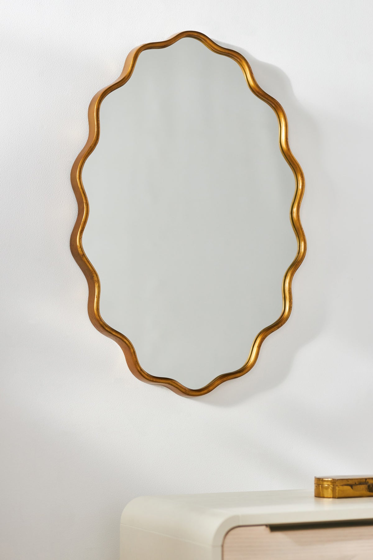 Alda Wavy Scalloped Oval Wall Mirror in Brass, product view 5